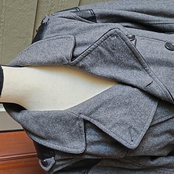 SEAN JOHN JACKET COAT MEN'S M MEDIUM BLACK GRAY BUTTONS - Picture 2 of 8